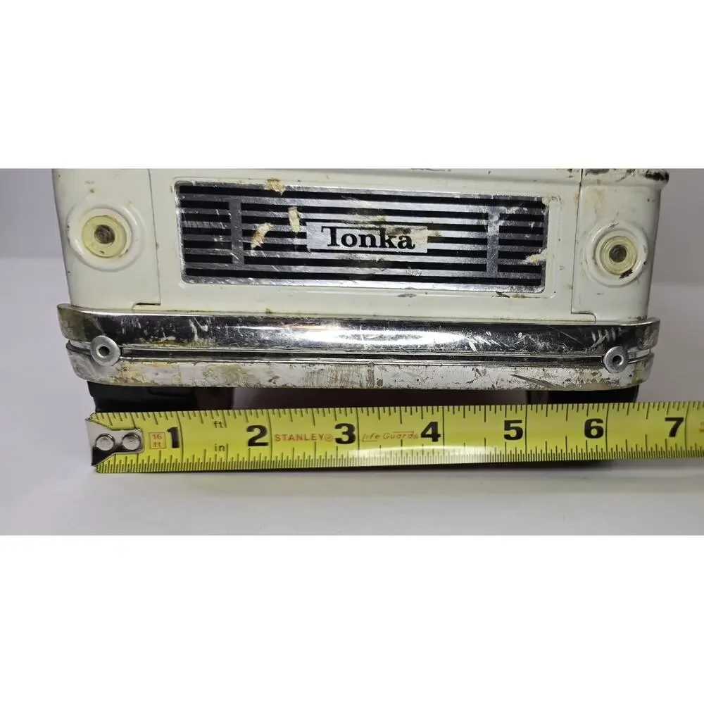VINTAGE TONKA PRESSED STEEL RESCUE AMBULANCE